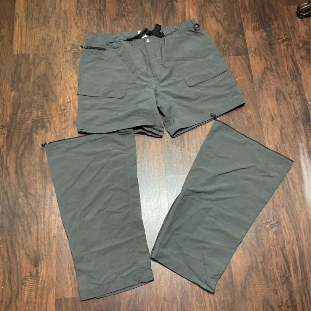 The North Face Short/Court Convertible Utility Pants plenty of pockets XXL GuC - Picture 6 of 16